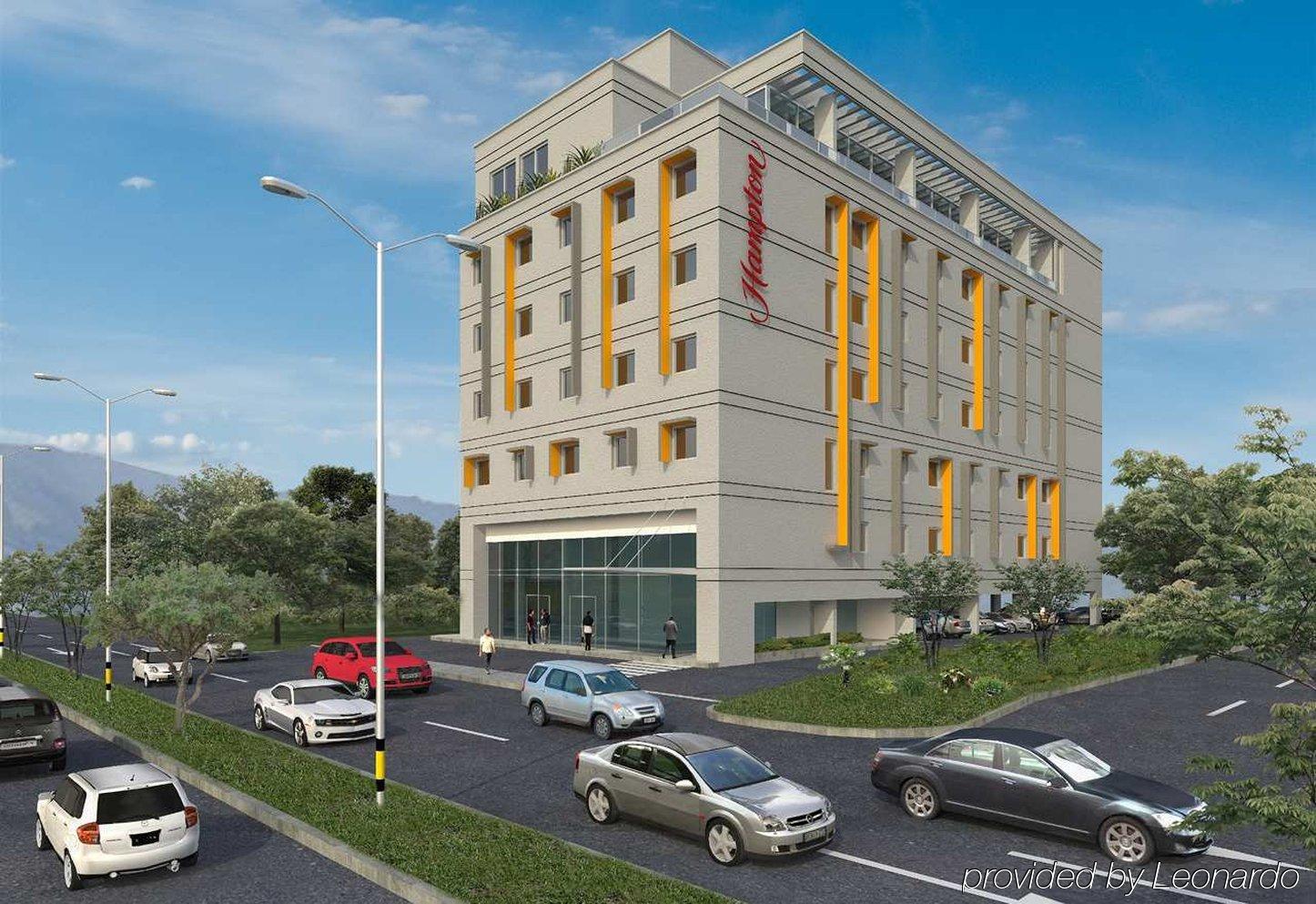 Hampton By Hilton Yopal Hotel Eksteriør billede